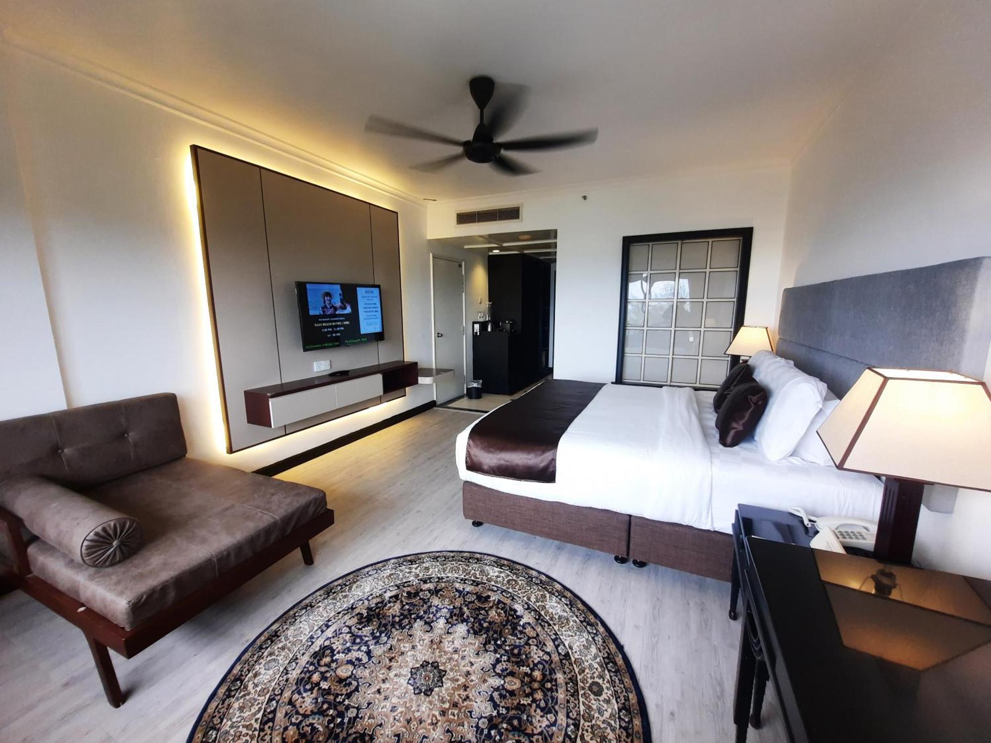 Resorts World Kijal Exteriör bild